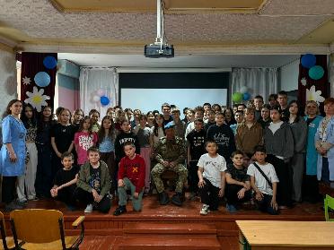 Искренние глаза и живые истории 